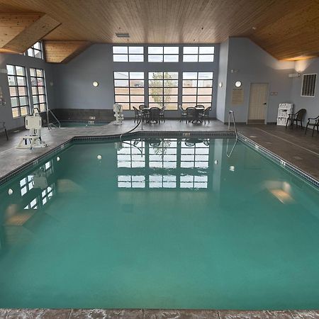 Grandstay Inn & Suites Of Luverne Bagian luar foto