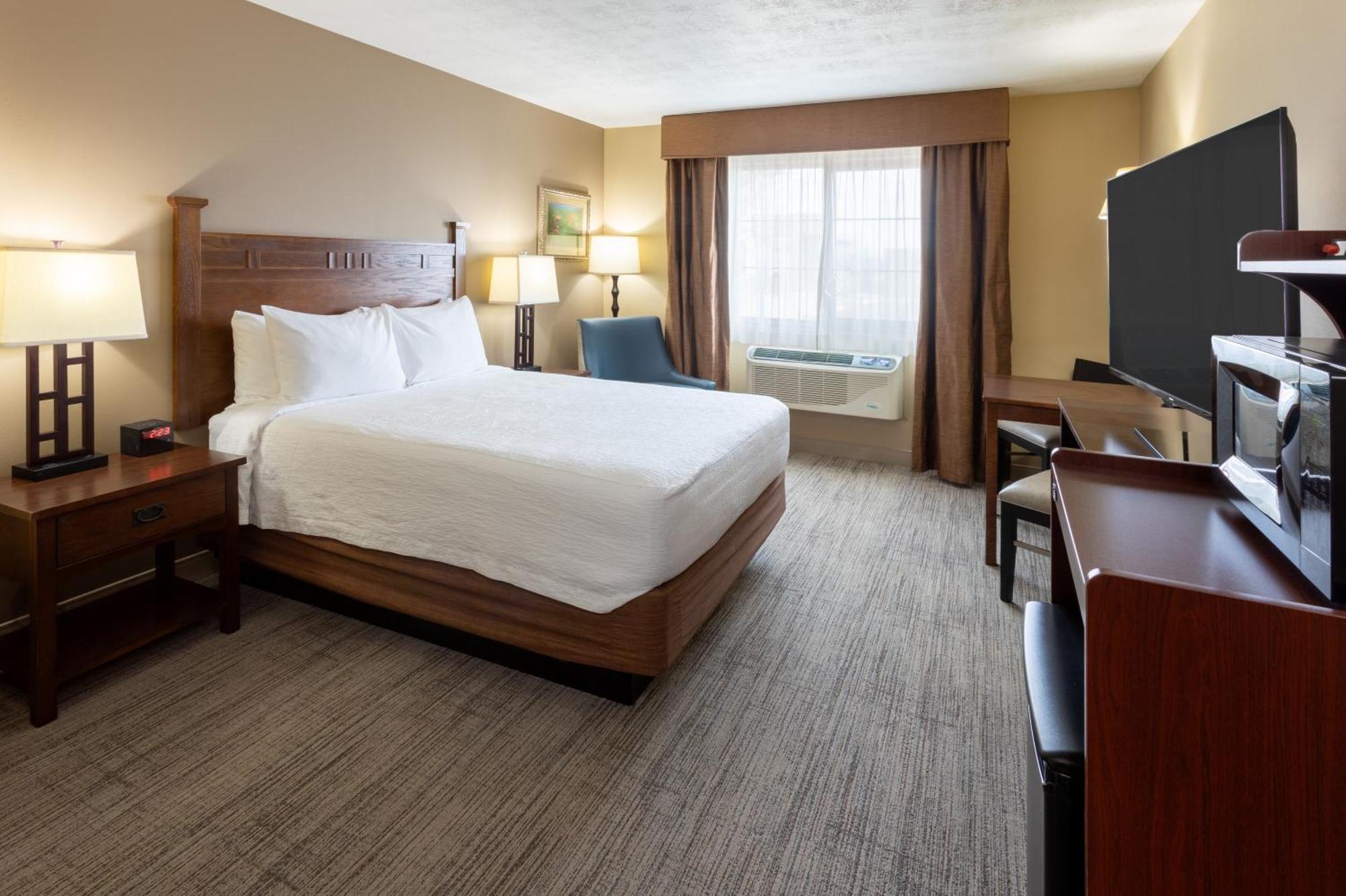 Grandstay Inn & Suites Of Luverne Bagian luar foto