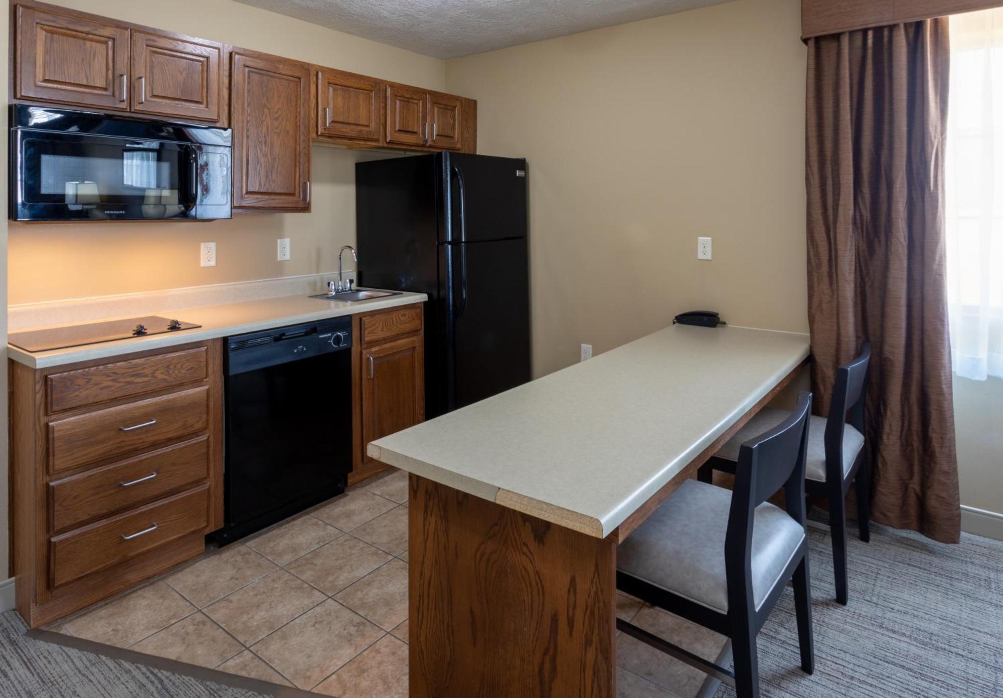 Grandstay Inn & Suites Of Luverne Bagian luar foto