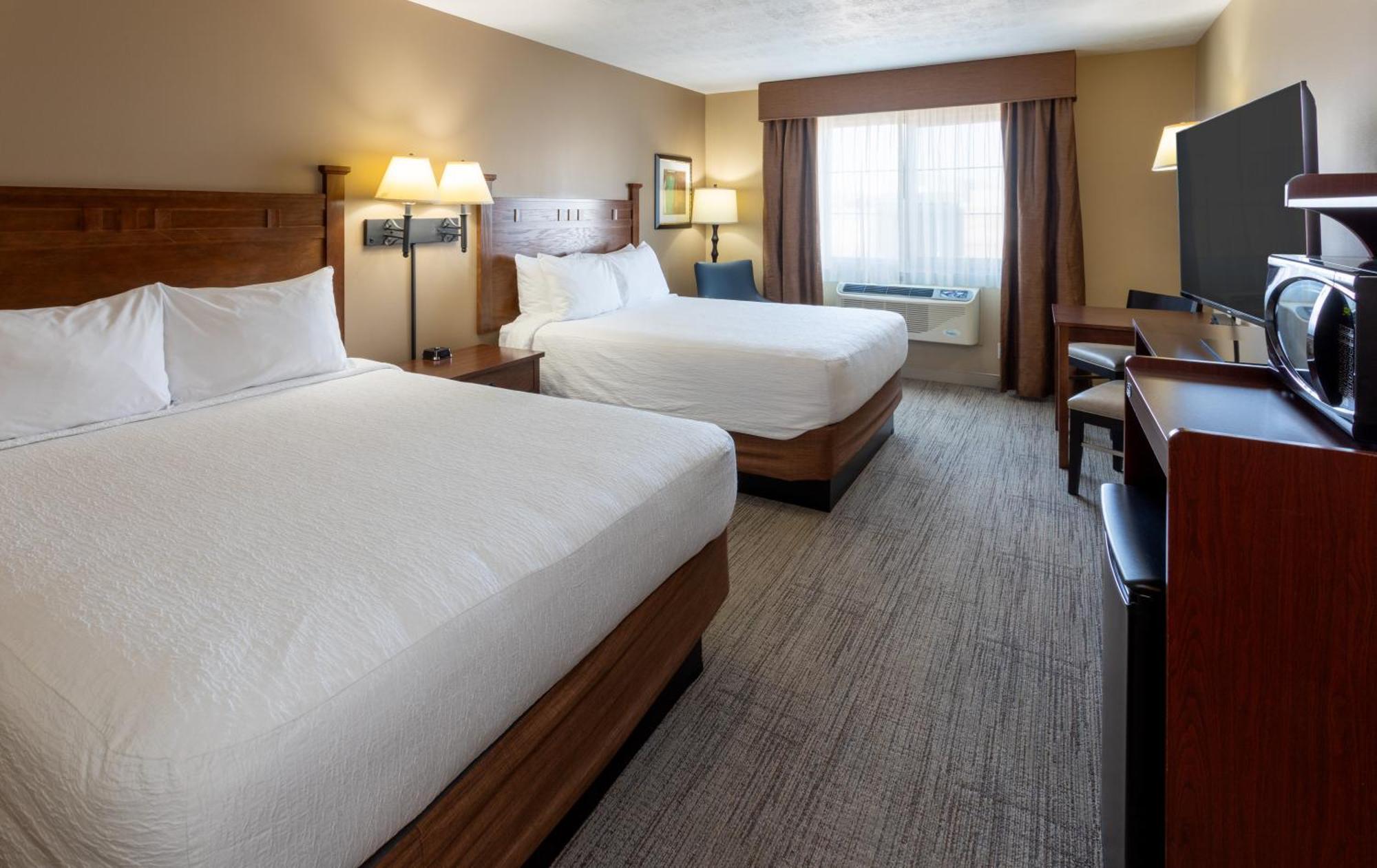 Grandstay Inn & Suites Of Luverne Bagian luar foto