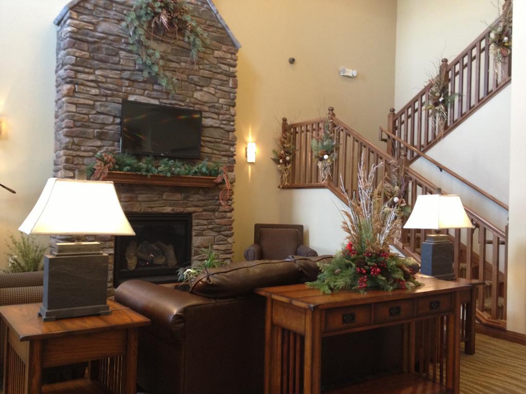 Grandstay Inn & Suites Of Luverne Bagian luar foto