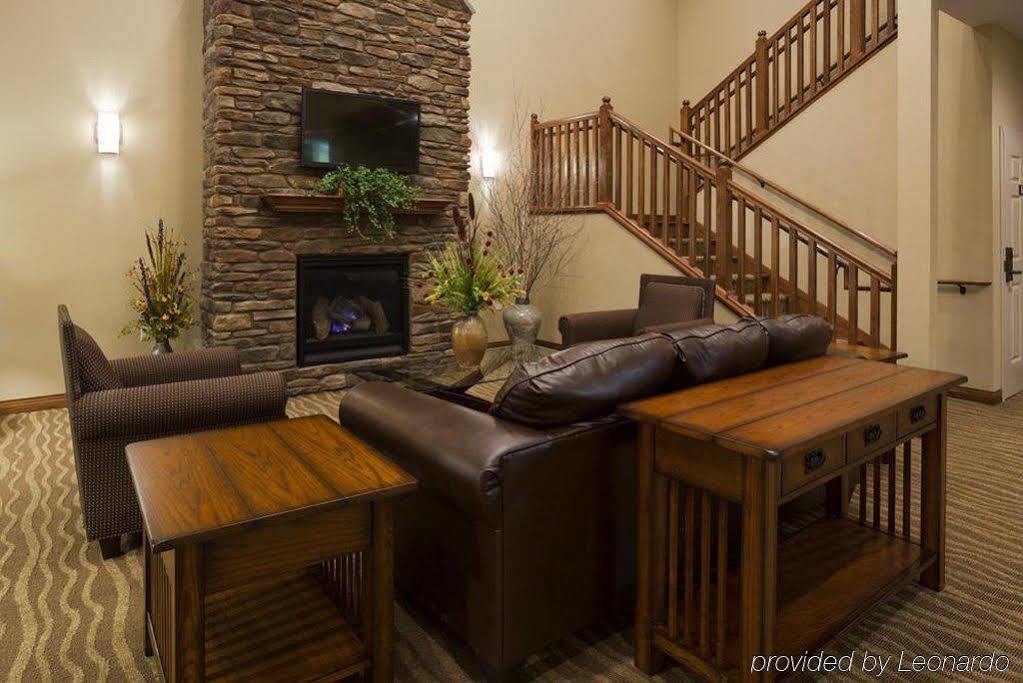 Grandstay Inn & Suites Of Luverne Bagian luar foto