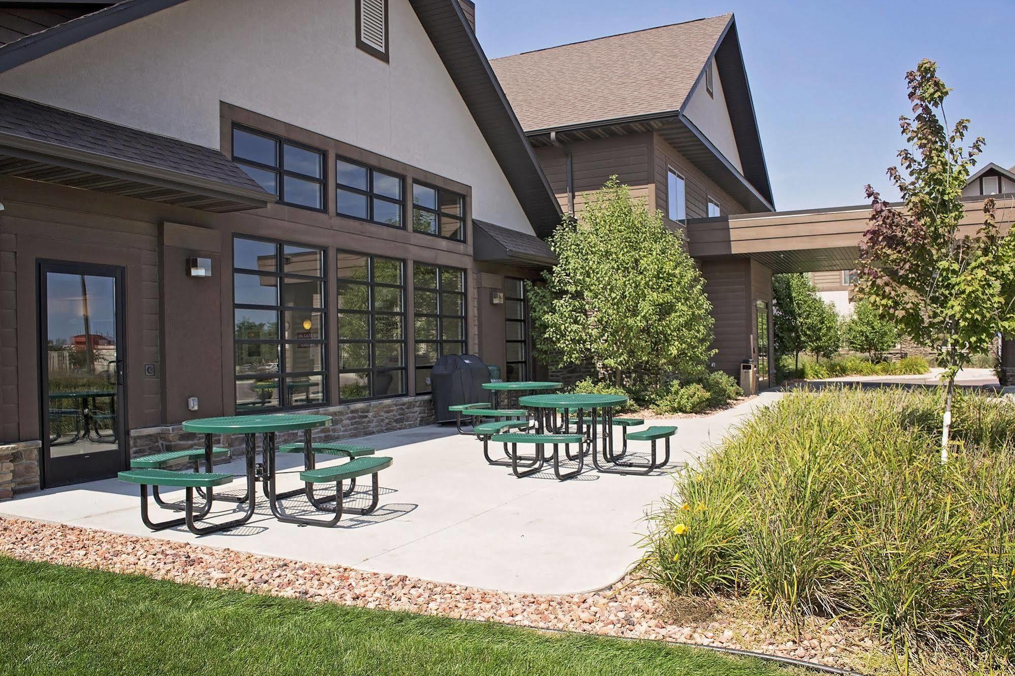 Grandstay Inn & Suites Of Luverne Bagian luar foto